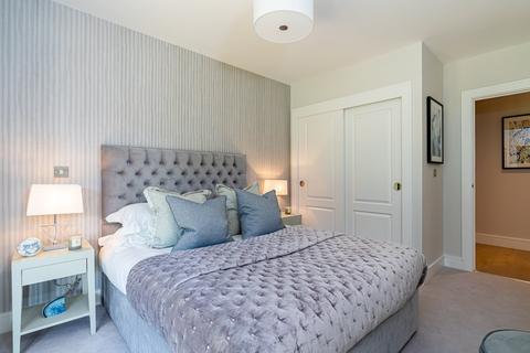 1 bedroom flat for sale - Alborough Lodge, Packhorse Road, Gerrards Cross, Buckinghamshire