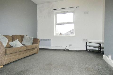 1 bedroom flat to rent, Flat a Etruria Road, Stoke-on-Trent, ST4 6HT