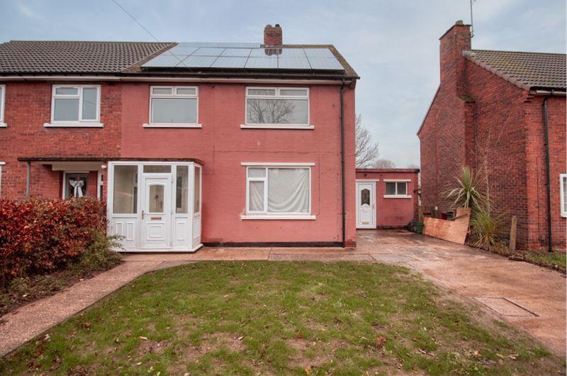 Chestnut Way, Scunthorpe 3 bed semidetached house £625 pcm (£144 pw)