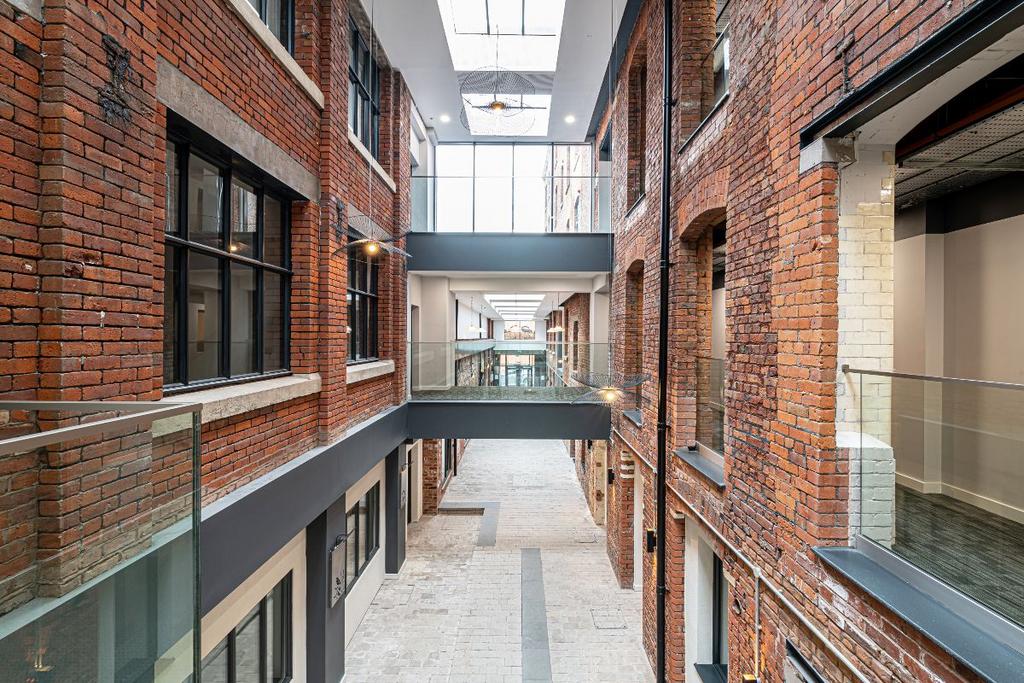 Apartment in Manchester, Medieval Quarter, Strangeways - View 2