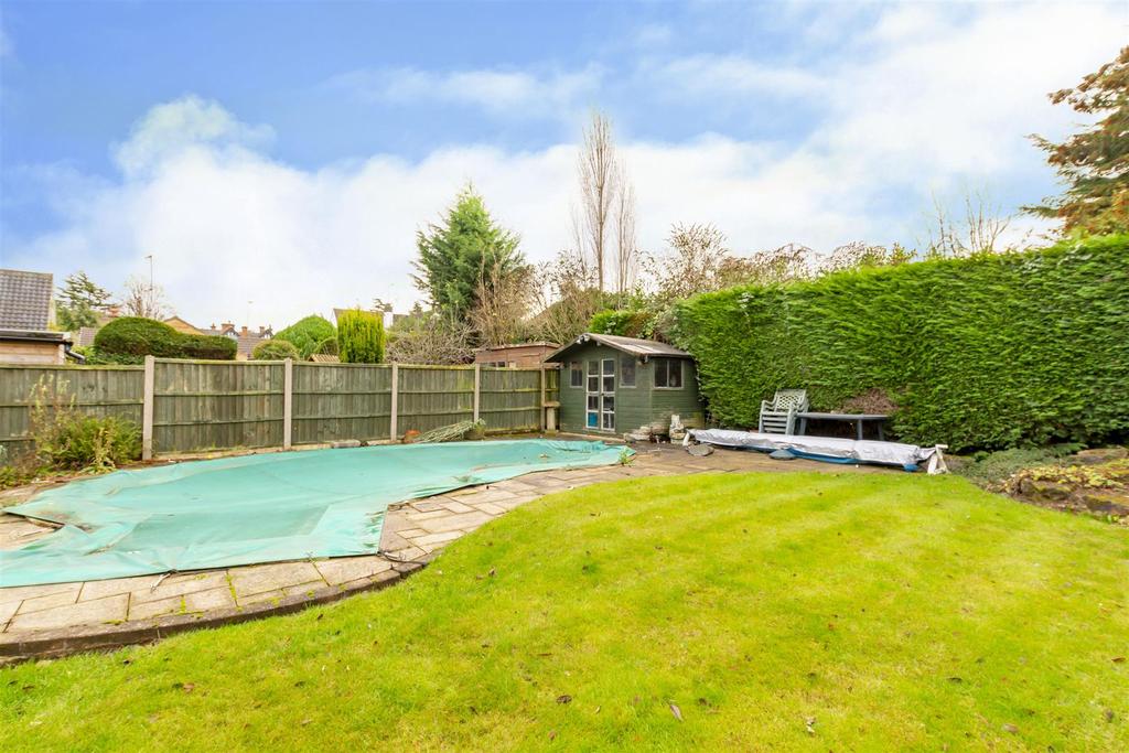 Garden (5)-HDR copy.jpg