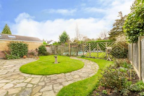 3 Barratt Crescent, Attenborough, Nottingham, NG9 6AH