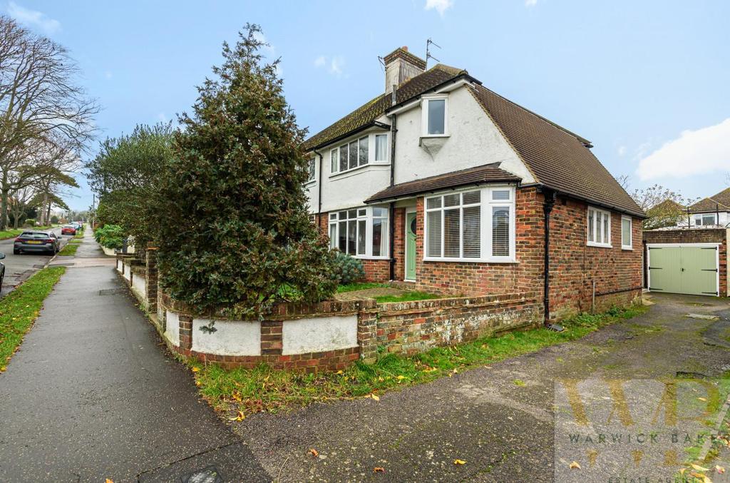 The Drive, ShorehamBySea 4 bed semidetached house £699,950