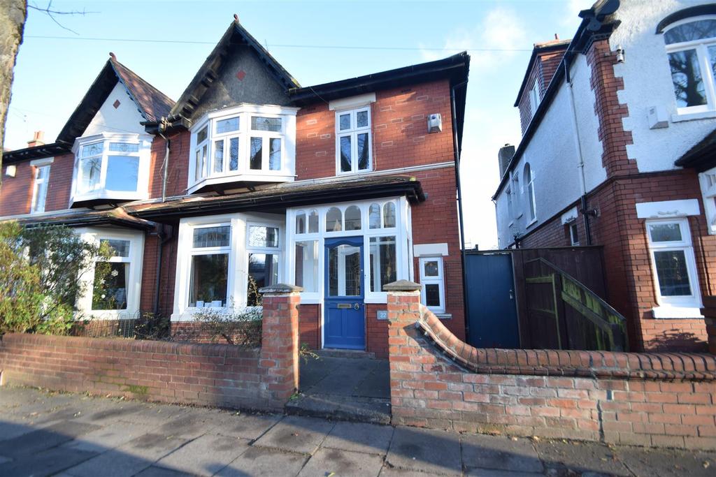 Kings Drive, Whitley Bay 4 bed semidetached house £525,000