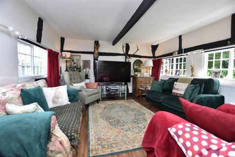 4 bedroom cottage for sale - Twychell Cottage, Loughborough Road, Shepshed, Loughborough