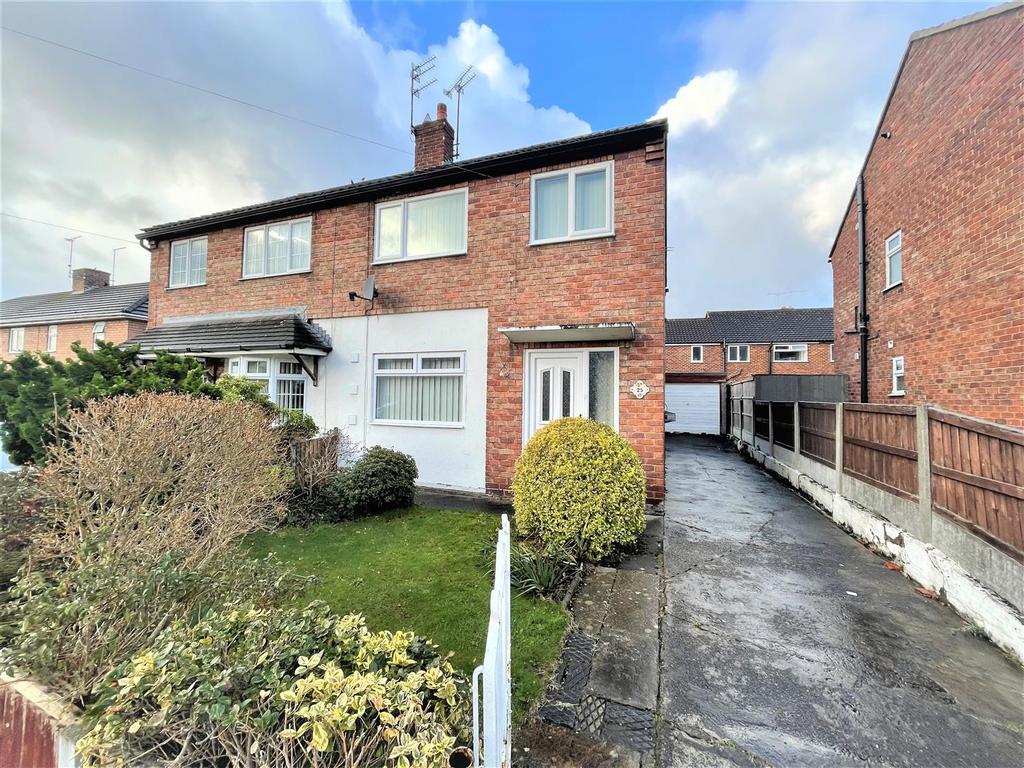 Reeves Road, Great Boughton, Chester 3 bed semidetached house £199,950