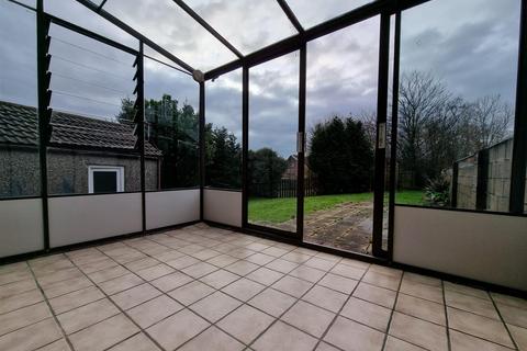 28 Ashbrook, Brackla, Bridgend, CF31 2AT