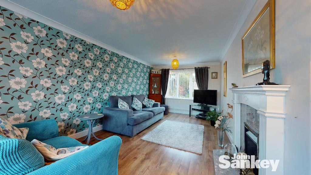 Preston Road, Rainworth, Mansfield 3 bed semidetached house £160,000
