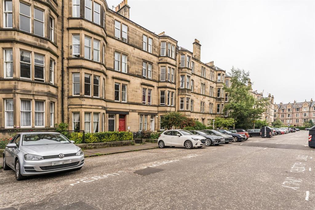 26 (3F2) Arden Street, Edinburgh, EH9 1BW 4 bed property £410,000