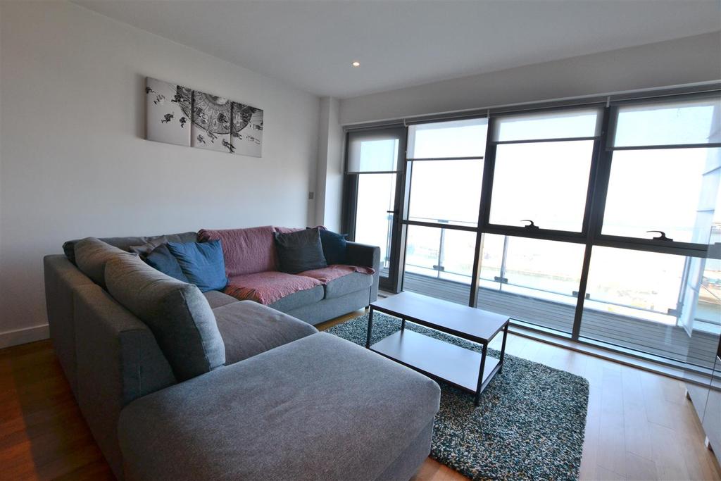 Waterside Apartments, William Jessop Way 2 bed apartment £1,100 pcm