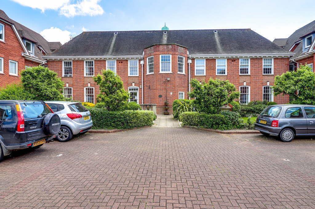 High Street, Hoddesdon 1 bed retirement property £1,300 pcm (£300 pw)
