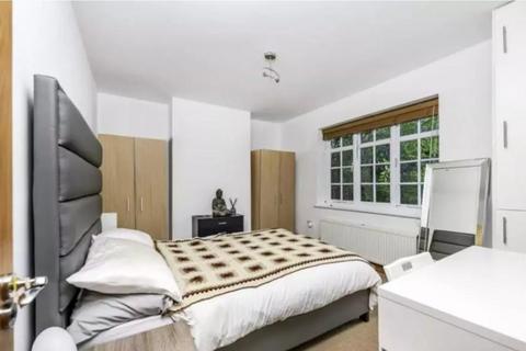 1 bedroom maisonette to rent, Neale close, Hampstead Garden Suburb