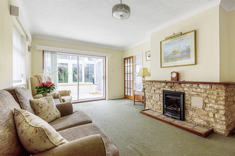 3 School Road, Haslemere, GU27 3RN