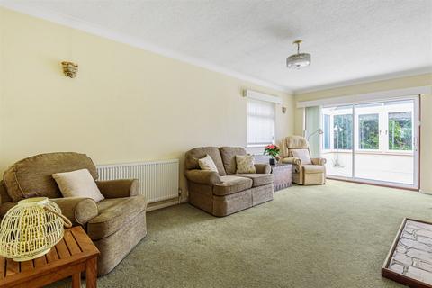 3 School Road, Haslemere, GU27 3RN