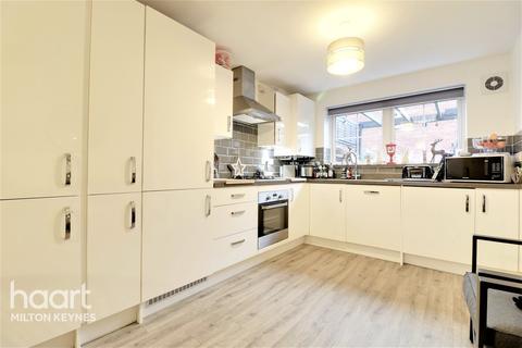 10 Bridgewater Close, Brooklands, Milton Keynes, MK10 7JH
