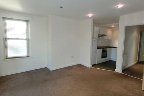 2 bedroom apartment to rent, Trinity Street, Huddersfield