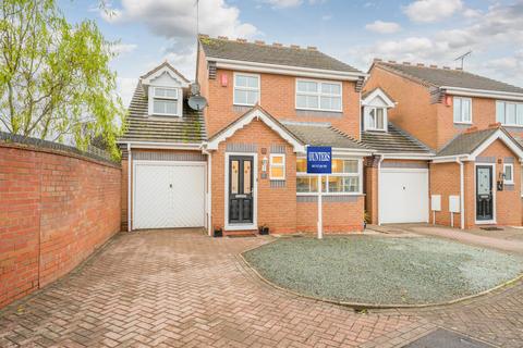 85 Belfry Drive, Wollaston, Stourbridge, DY8 3SE