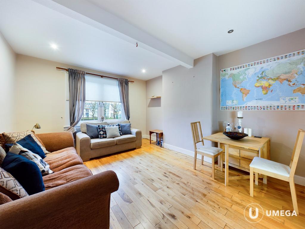 The Green, Davidsons Mains, Edinburgh, EH4 2 bed £950 pcm (£219 pw)