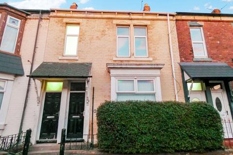 3 bedroom flat to rent - Marlborough Street North, Chichester, South Shields, Tyne and Wear, NE33 4DA