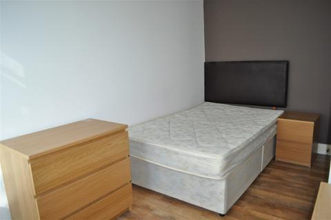 3 bedroom apartment to rent, St Andrews Street, Newcastle Upon Tyne