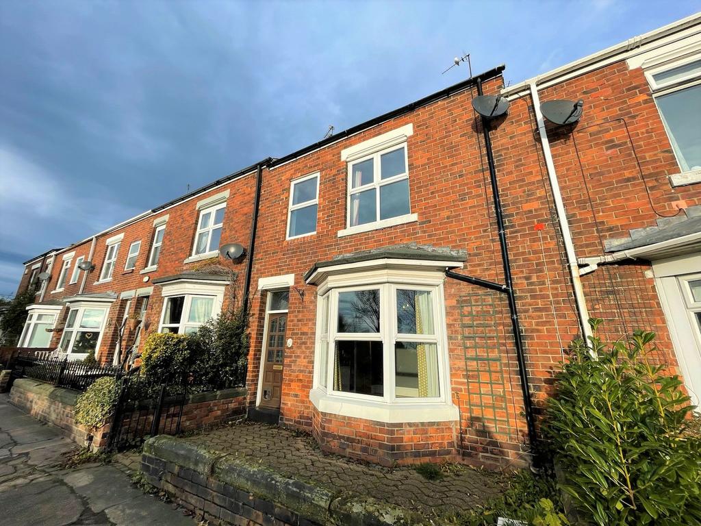 Orchard Terrace, Chester Le Street, DH3 3 bed terraced house £185,000