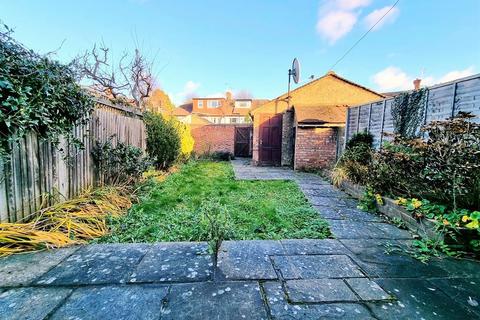 230 Gunnersbury Avenue, London, W3 8LB