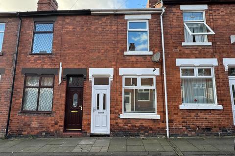 2 bedroom terraced house to rent, Clare Street, Stoke-on-Trent, ST4