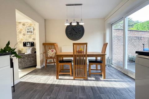 12 Carless Close, Hereford, HR1 1NS