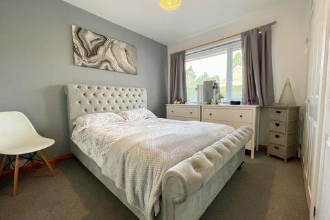 12 Carless Close, Hereford, HR1 1NS