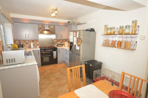 21 Blackdown Avenue, Chesterfield, S40 4QQ