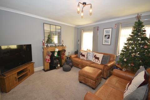 21 Blackdown Avenue, Chesterfield, S40 4QQ