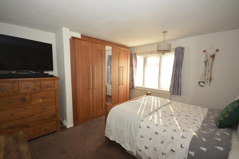 21 Blackdown Avenue, Chesterfield, S40 4QQ