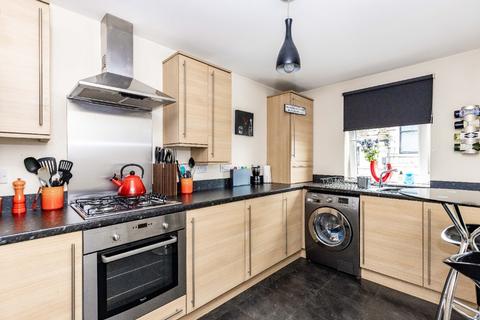 2 bedroom flat to rent, Mearns Street, City Centre, Aberdeen, AB11