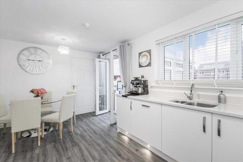 18 Patterton Range Drive, Glasgow, G53 7YY
