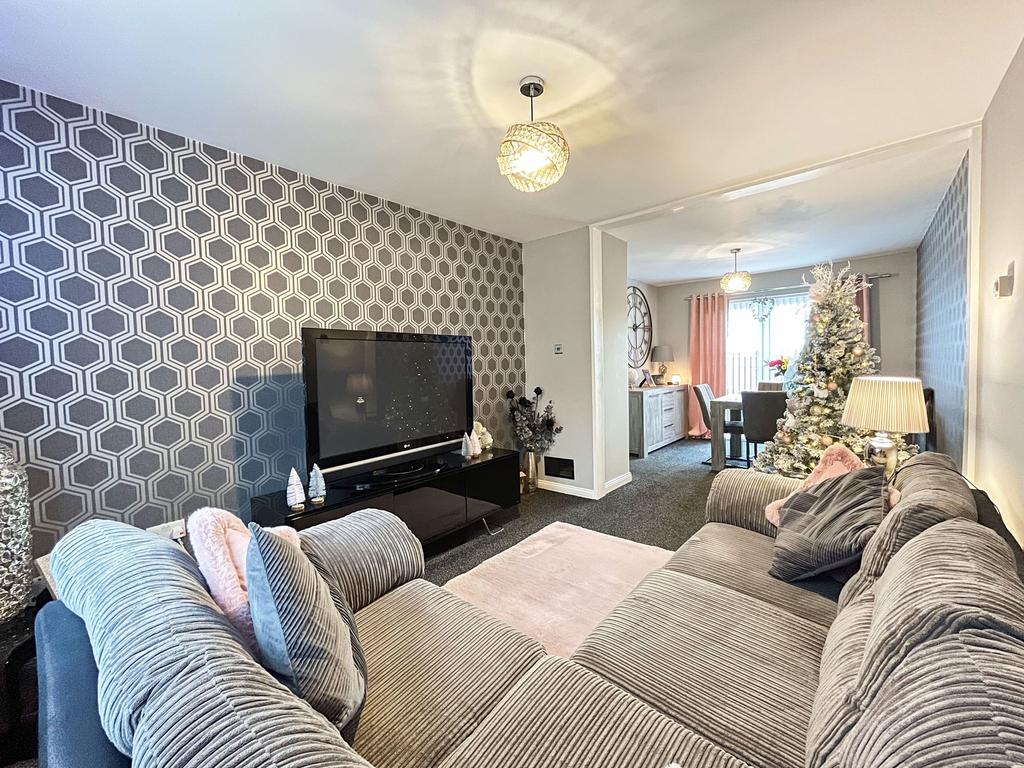 Hatfield Place, peterlee, Peterlee, Durham, SR8 5TD 3 bed terraced house £95,000
