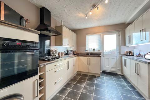 107 Hatfield Place, Peterlee, SR8 5TD