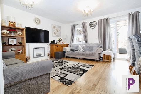 3 Christopher Road, Chatham, ME4 5NQ