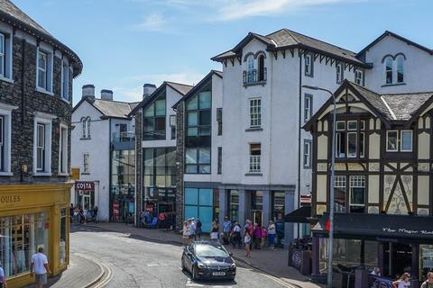 2 bedroom apartment for sale, 5 St Martins Court, St Martins Parade, Bowness On Windermere, Cumbria, LA23 3GQ