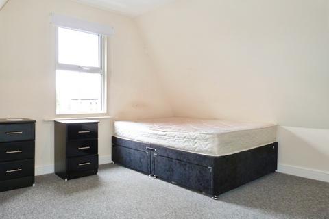 1 bedroom in a house share to rent, Heathville Road, Kingsholm, Gloucester