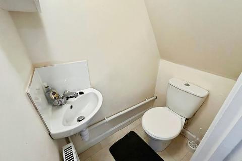 1 bedroom in a house share to rent, Heathville Road, Kingsholm, Gloucester