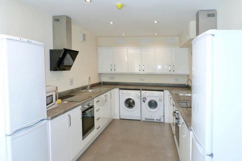 1 bedroom in a house share to rent, Heathville Road, Kingsholm, Gloucester