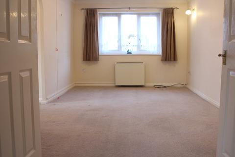 2 bedroom flat for sale - Cunningham Close, Chadwell Heath