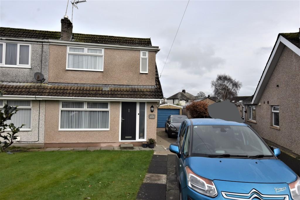 Rusland Crescent, Ulverston, Cumbria 3 bed semidetached house £245,000