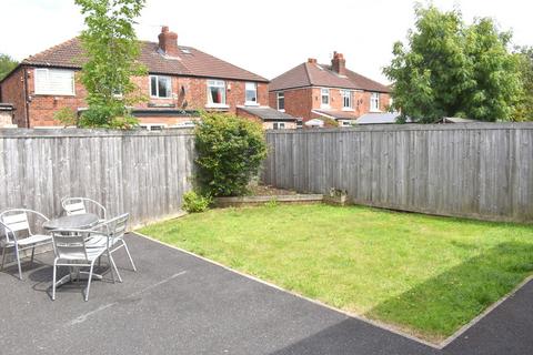 5 bedroom semi-detached house to rent, Delacourt Road, Fallowfield, Manchester