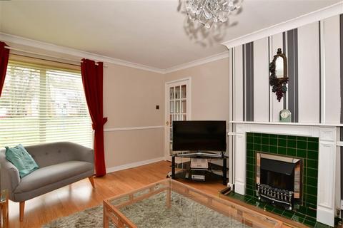10 Admers Wood, Vigo, Gravesend, DA13 0SP