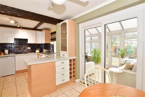 10 Admers Wood, Vigo, Gravesend, DA13 0SP