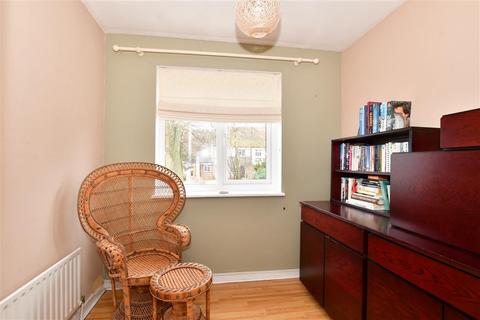 10 Admers Wood, Vigo, Gravesend, DA13 0SP