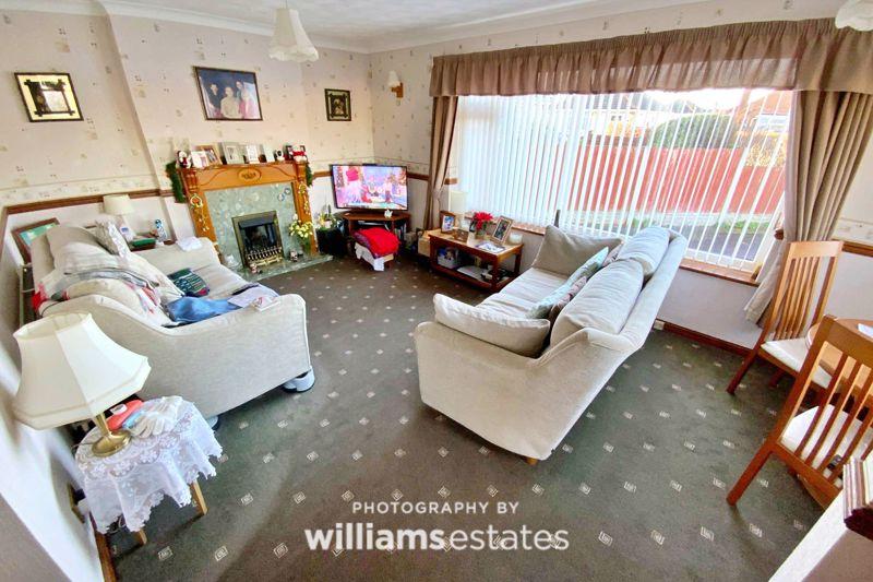 Winchester Drive, Prestatyn 2 bed detached bungalow £180,000