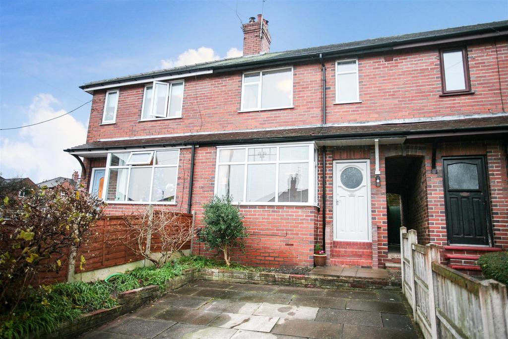 Vicarage Crescent, Newcastle, Staffs 2 bed townhouse £149,950
