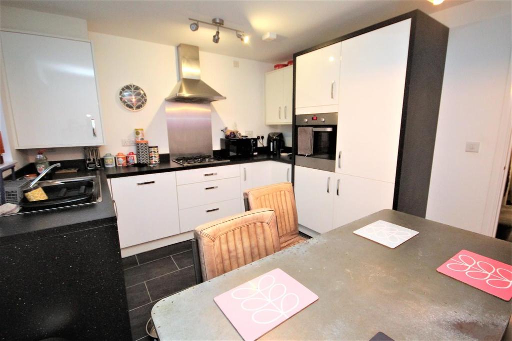 Brookfield Avenue, Middlesbrough 3 bed detached house £225,000